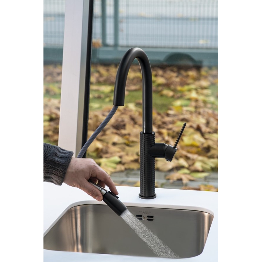 Sapho - Смеситель для мойки с выдвижным изливом FLAWO матовый черный