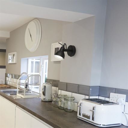 Searchlight - Настінний точковий світильник FOCUS 1xGU10/50W/230V чорний