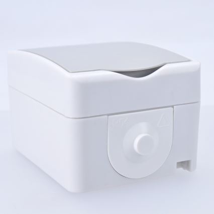 Розетка для влажной среды IP54