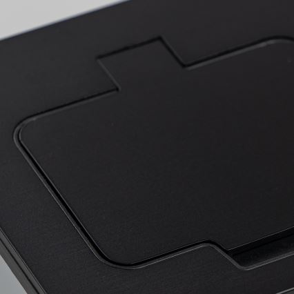 Вулична вбудована підлогова розетка IP55 чорна прямокутна