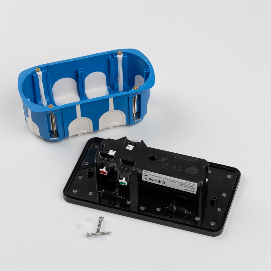 Вулична вбудована підлогова подвійна розетка IP55 чорна прямокутна