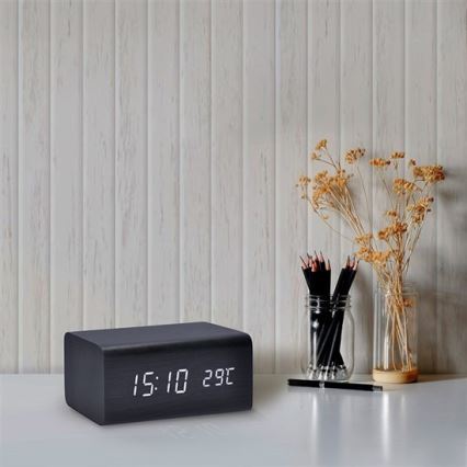 Годинник з будильником LED/5V/3xAAA 3000mA