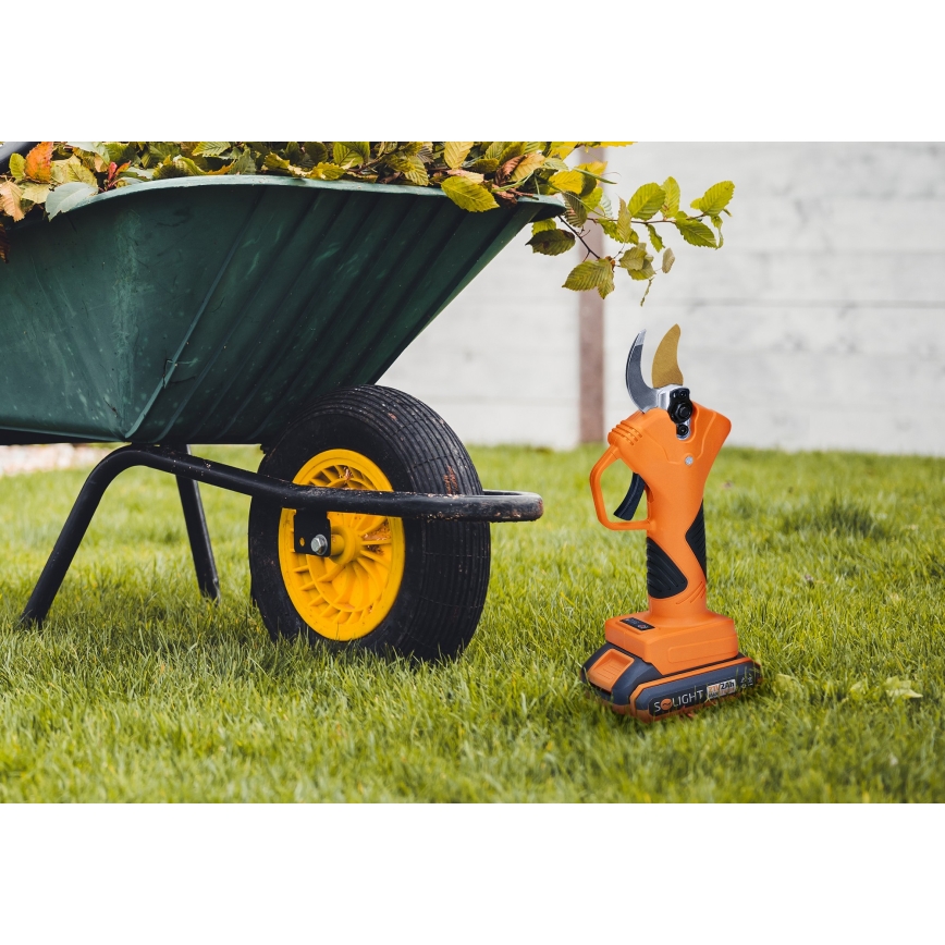 Акумуляторні садові ножиці 2000 мАг 21В