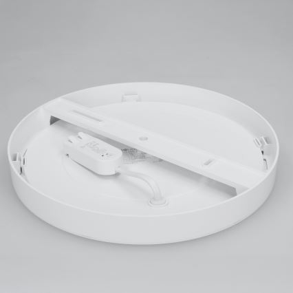 LED накладна/вбудована стельова панель 2в1 24W/230V 3000/4000/6000K діам. 30 cm IP54 біла
