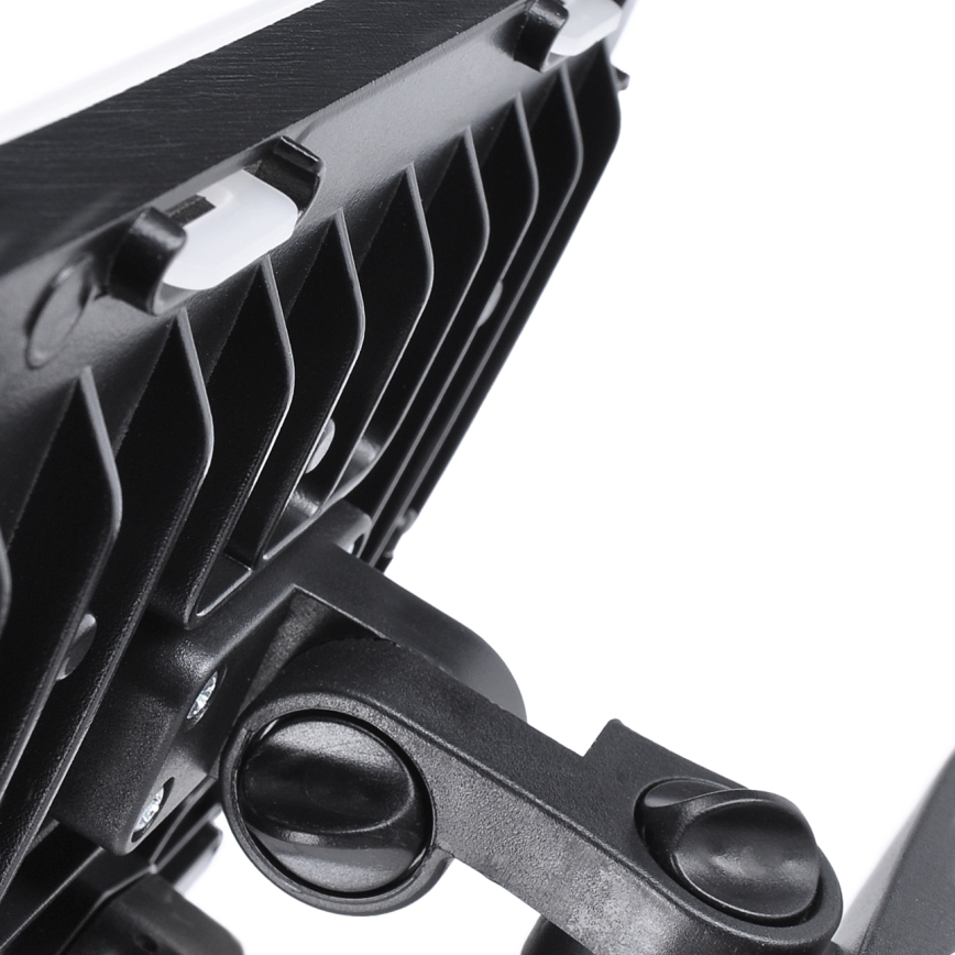 Светодиодный уличный прожектор LED/30W/230V 4000K IP65