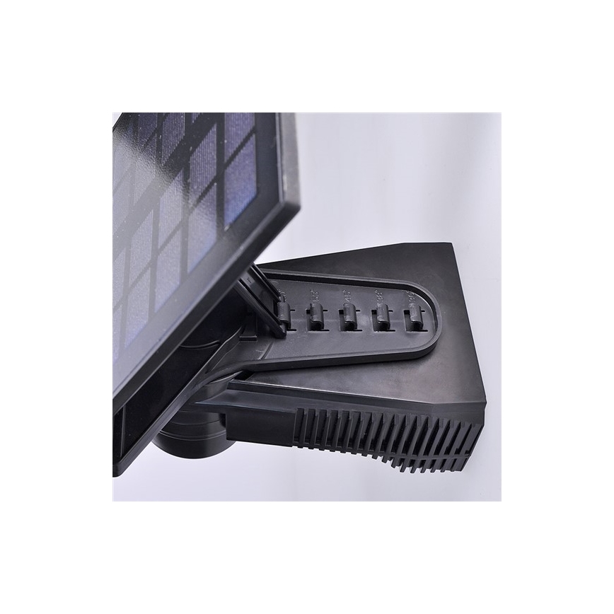 Светодиодный солнечный прожектор с датчиком 2000 мАч LED/8 Вт/3,7 В IP44