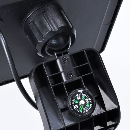 Светодиодный солнечный прожектор с датчиком движения LED/11W/3,7V 4400mAh 3000K/4000K/6500K IP54