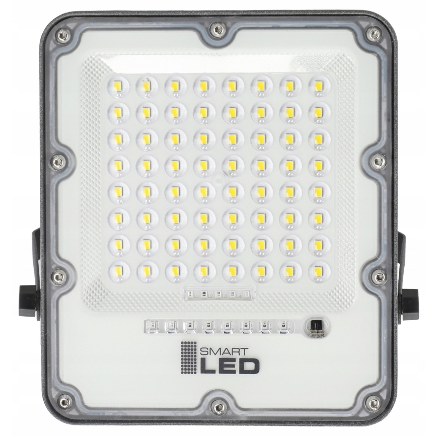 Солнечный светодиодный прожектор с регулировкой яркости LED/50W/3,2V 5000K 6000 mAh IP65 черный + пульт дистанционного управления