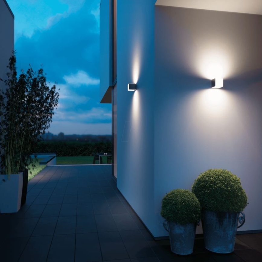 Steinel 055523 - Вуличний світлодіодний світильник з датчиком L 835 LED/9,5W/230V IP44 срібний