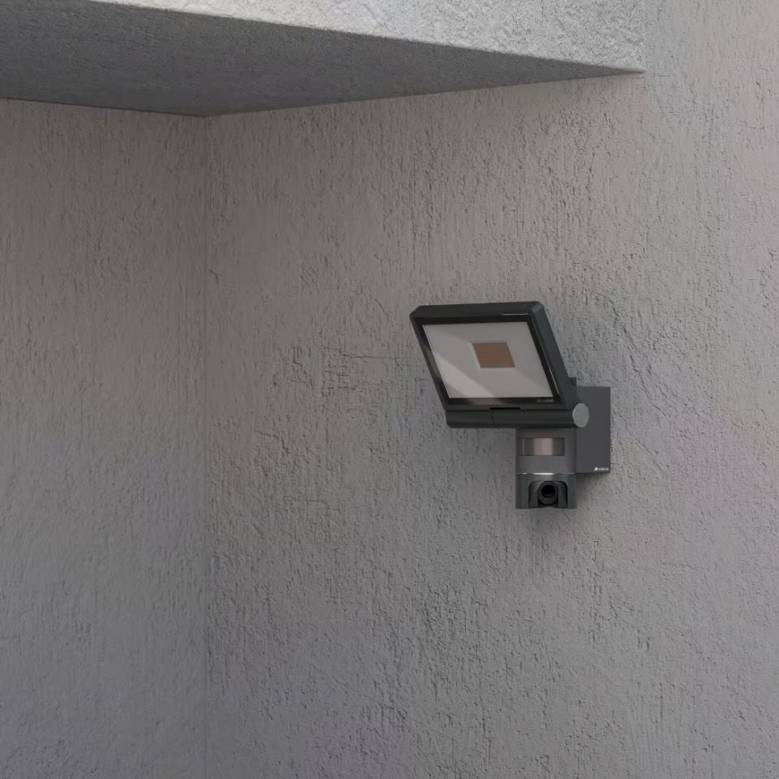 Steinel 092603 - світлодіодний прожектор із датчиком і камерою, 21 Вт/230 В, IP44