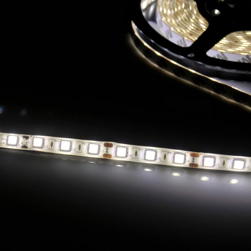 Светодиодная лента 5 м LED/10W/12V IP20 белый