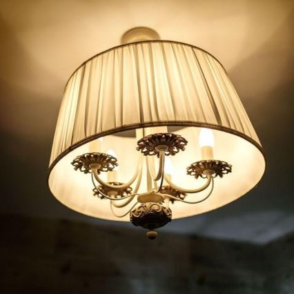 Светодиодная RGB-лампочка с регулированием яркости E14/3,5W/230V 6400K + пульт ДУ