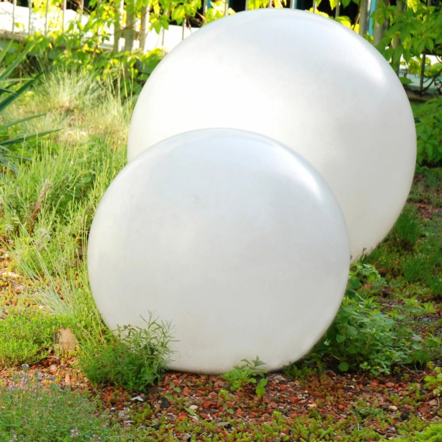 Светодиодная RGBW-лампа на солнечной батарее BALL LED/3,2V 500 mAh диаметр 20 см IP65 + дистанционное управление