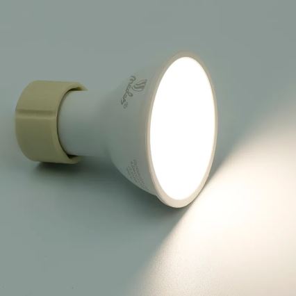Светодиодная RGBW-лампочка с регулированием яркости GU10/4,5W/230V 2700-6500K Wi-Fi Tuya