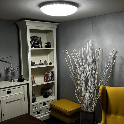 Светодиодный диммируемый потолочный светильник LED/48W/230V 2700-6500K Wi-Fi Tuya + пульт ДУ