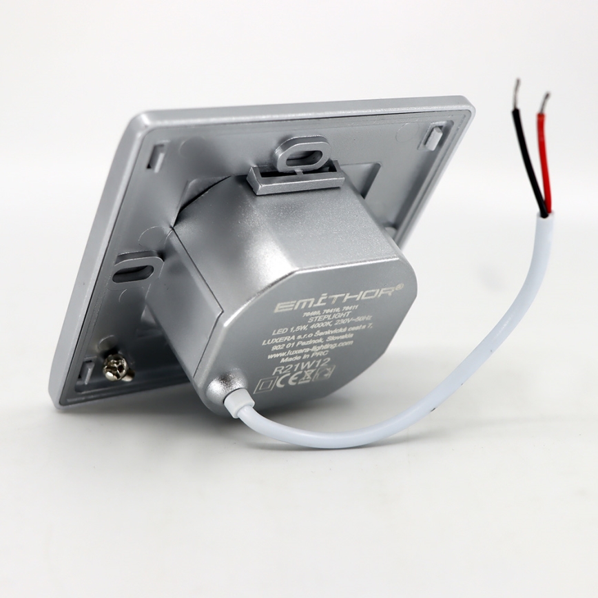 Светодиодный лестничный светильник STEP LIGHT LED/1,5W/230V серебристый