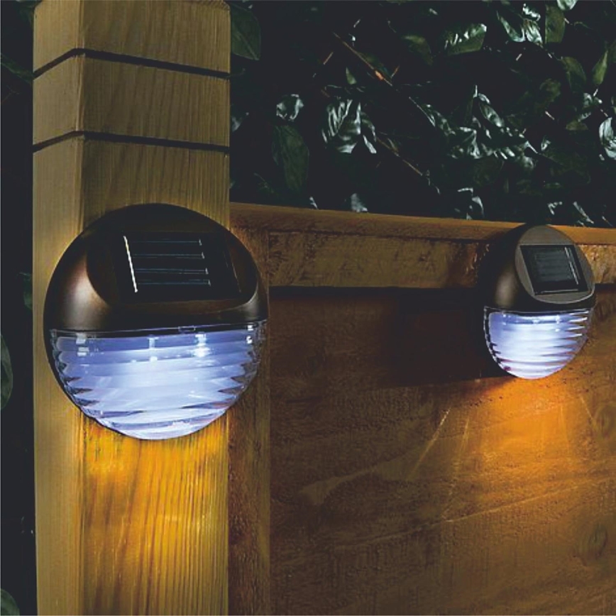 Светодиодный настенный светильник на солнечной батарее LED/1,2V 600 mAh IP44