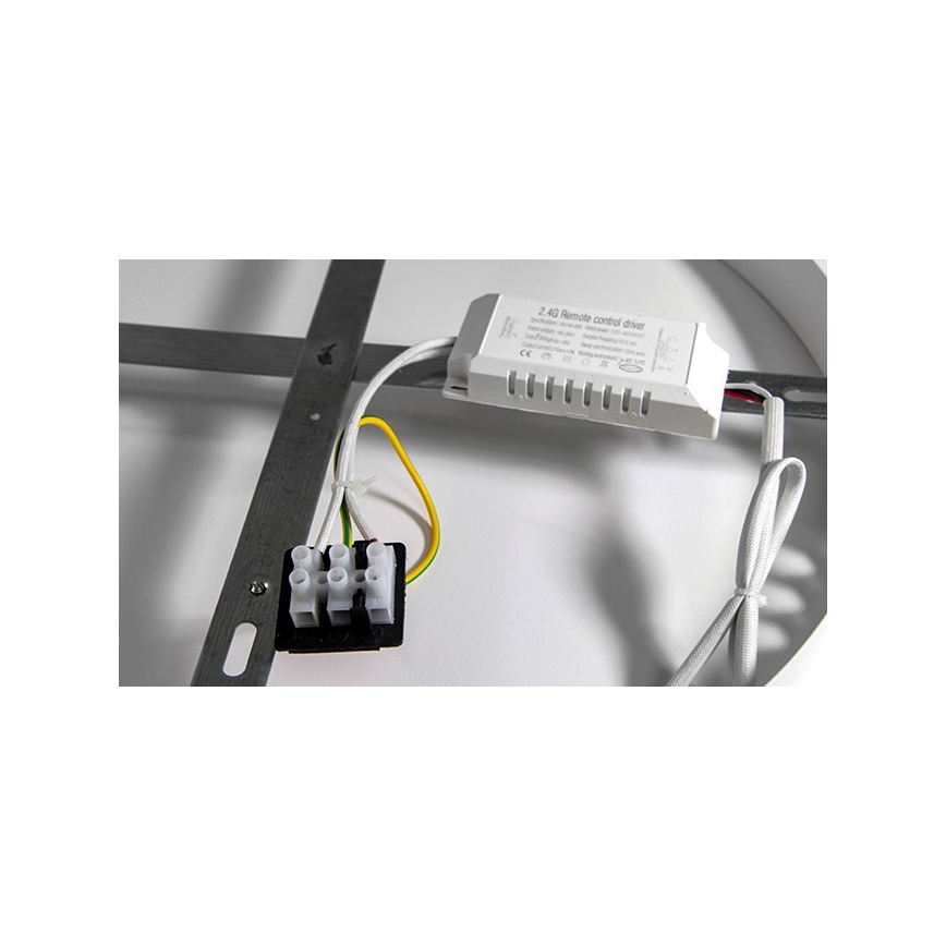 Светодиодный потолочный светильник с регулированием яркости ARIES LED/54W/230V 3000-6500K + дистанционное управление