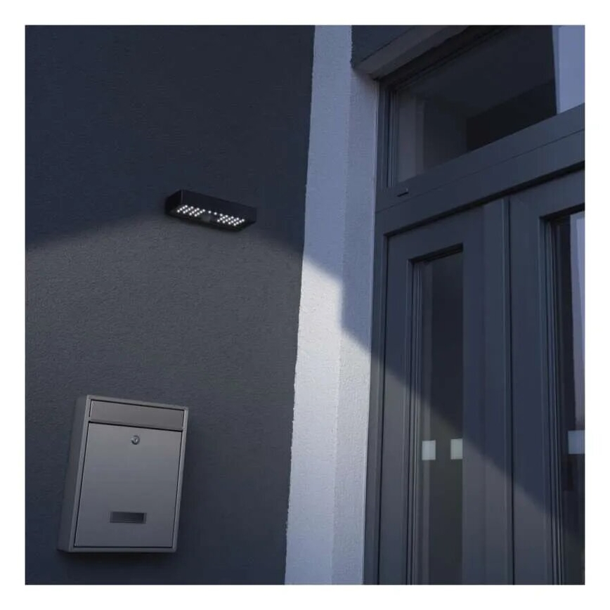 Светодиодный прожектор на солнечной батарее с датчиком движения LED/3,7V 3000mAh 4000K IP65 черный