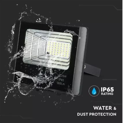 Светодиодный прожектор на солнечной батарее с регулированием яркости LED/12W/3,2V 6000K IP65 5000 mAh + дистанционное управление