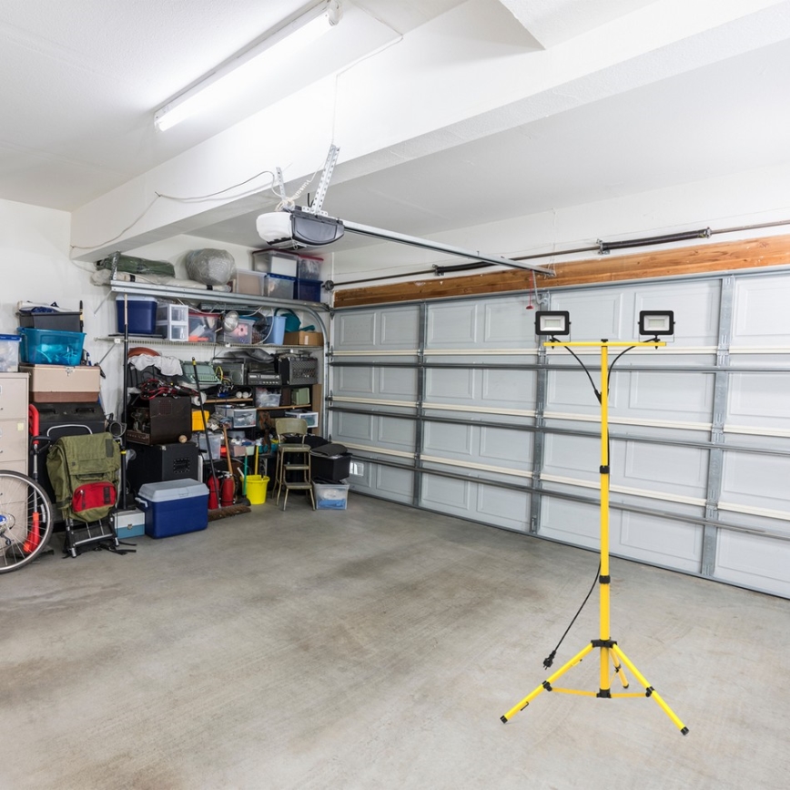 Светодиодный прожектор с подставкой 2xLED/30Вт/230В 4000К IP44