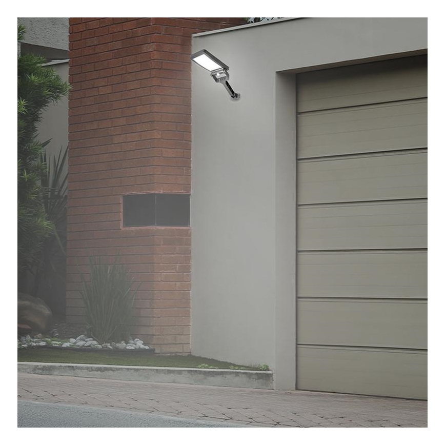 Светодиодный прожектор с датчиком на солнечной батарее LED/5W/3,7V 4000K 1500 mAh IP54 черный