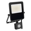Светодиодный прожектор с датчиком VISIO LED/30W/230V 4000K IP65