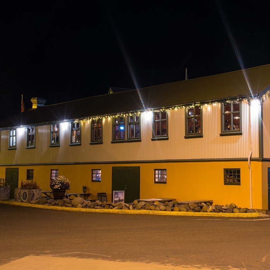 Светодиодный прожектор SAMSUNG CHIP LED/100W/230V 4000K IP65 черный