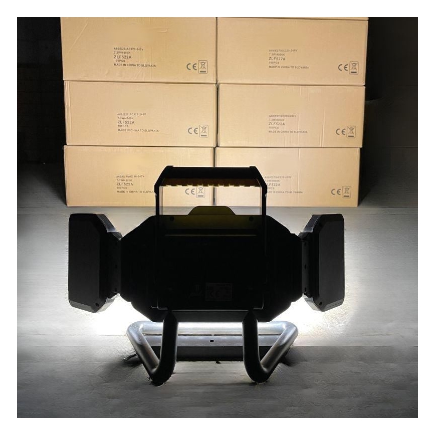 Светодиодный рабочий светильник с регулированием яркости LED/50W/5V 12000 mAh IP54