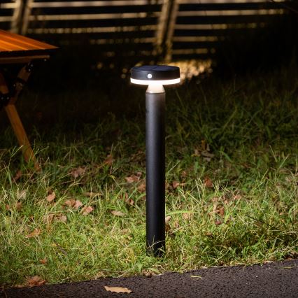 Светодиодный светильник на солнечной батарее с датчиком GWINEA LED/4,5W/3,7V 2000 mAh 50 см IP44 черный