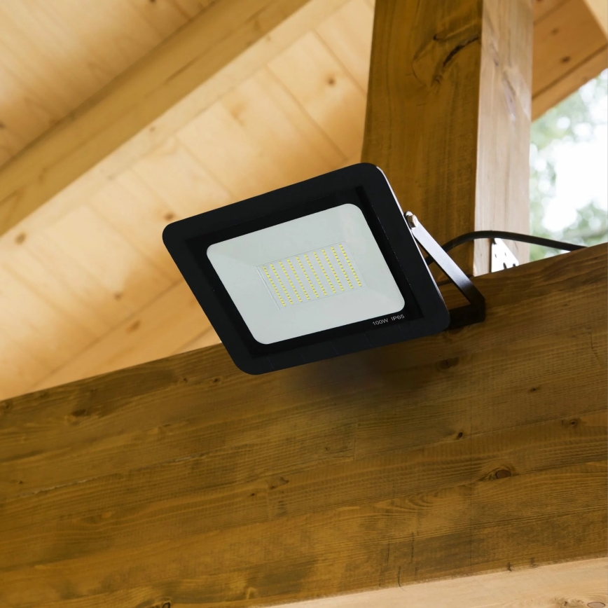 Светодиодный уличный прожектор LED/100W/230V 6500K IP65