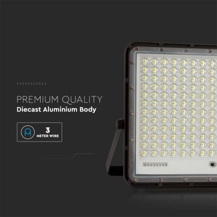 Светодиодный уличный прожектор на солнечной батарее LED/30W/3,2V 4000K черный IP65 + дистанционное управление