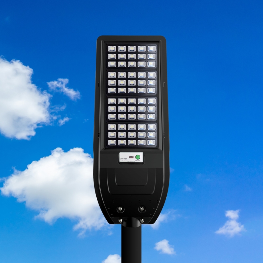 Светодиодный уличный фонарь на солнечной батарее VIA 150W/15000 mAh 3,2V 6000K IP65 + дистанционное управление