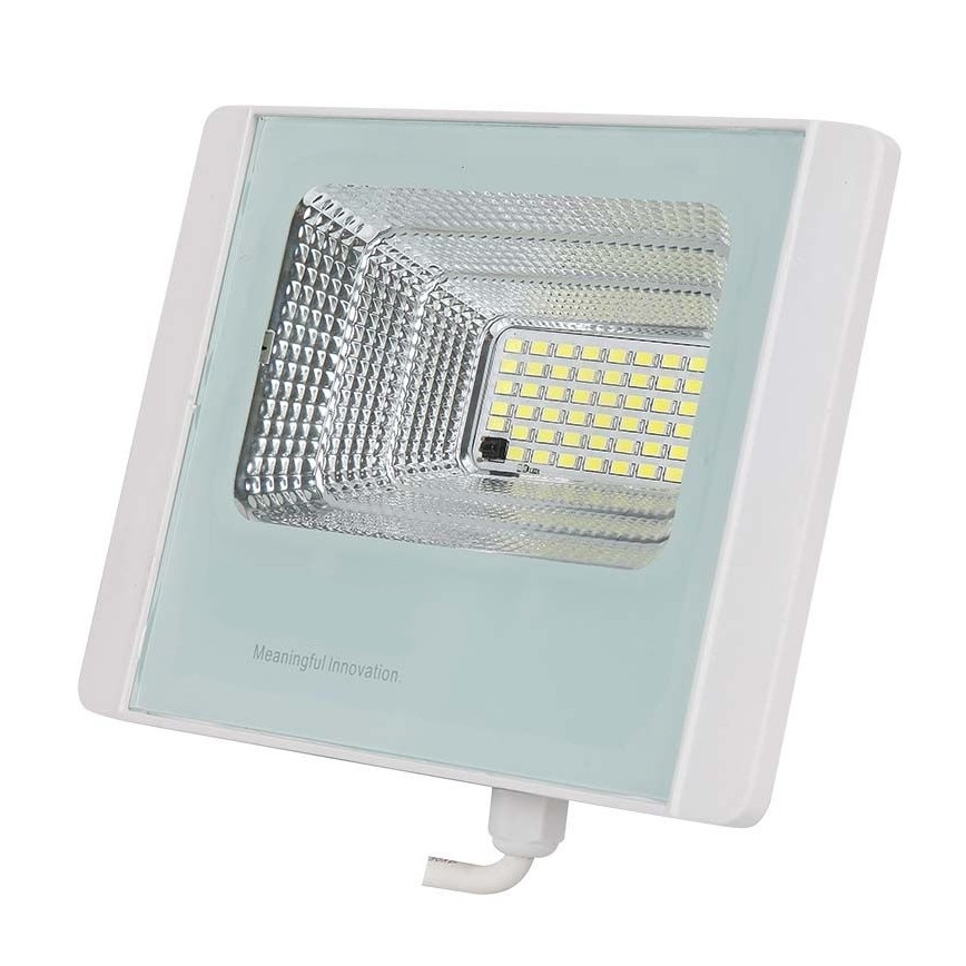 Светодиодный уличный прожектор на солнечной батарее LED/20W/3,2V IP65 6400K + дистанционное управление