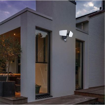 Светодиодный уличный прожектор с датчиком LED/24W/230V 3000/4000/6000K IP54 черный