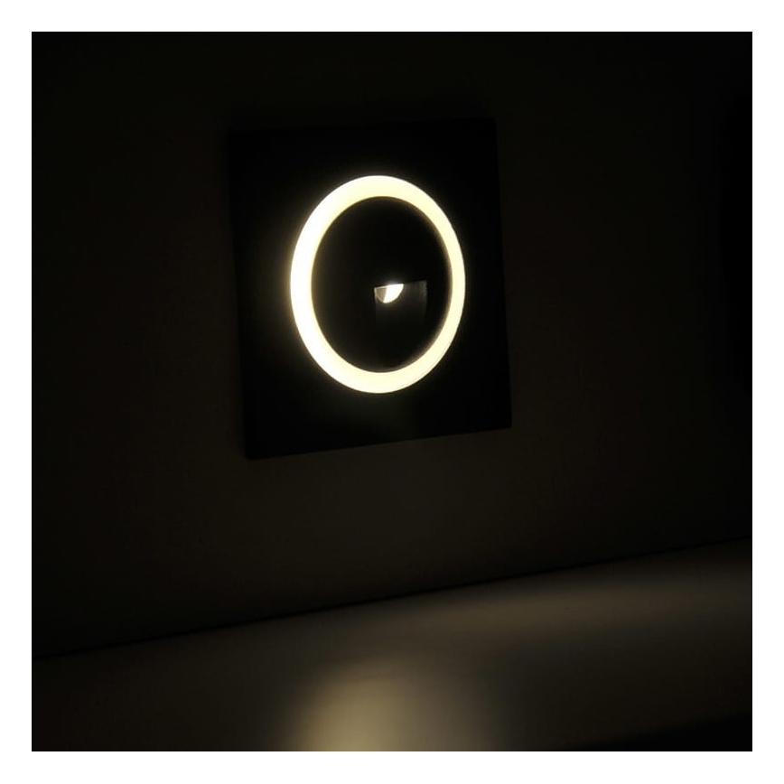 Светодиодный уличный светильник для подсветки лестницы Q2 LED/3W/230V IP44