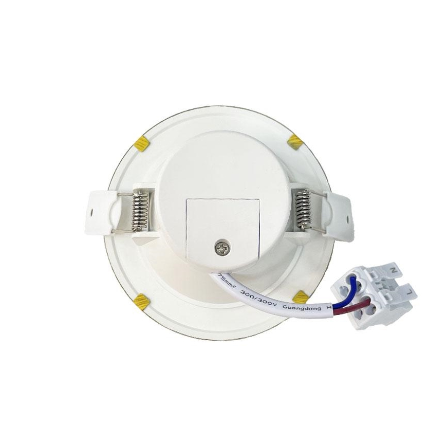 Светодиодный встроенный светильник для ванной комнаты LED/7W/230V 4000K бежевый IP44
