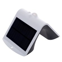 Светодиодный светильник на солнечной батарее LED/1,5W/3,7V IP65
