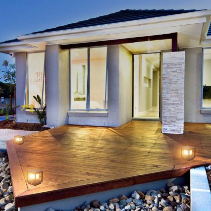 Світильник на сонячній батареї з LED-датчиком LED/2W/5,5V 3000K IP65 2600 mAh чорний