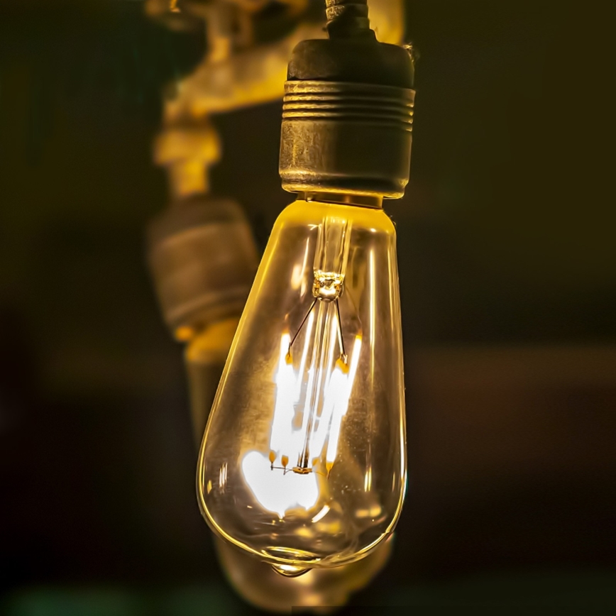 Світлодіодна лампочка ST64 E27/8W/230V 2200K - Aigostar