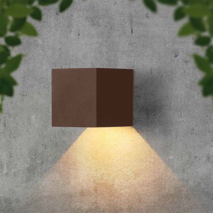 Світлодіодний настінний світильник з датчиком на сонячній батареї LED/9W/3,7V IP65 4000K 2600 mAh коричневий