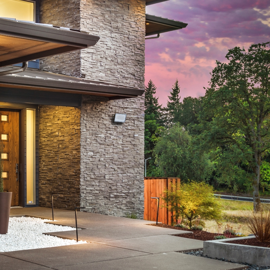 Світлодіодний прожектор із сонячною панеллю FOCUS 60 Вт/10000 мАг 3,2 В 6000K IP65 + дистанційне керування