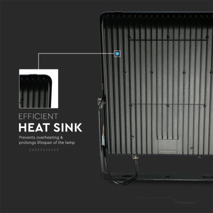 Світлодіодний прожектор LED/30W/230V 6400K IP65 чорний