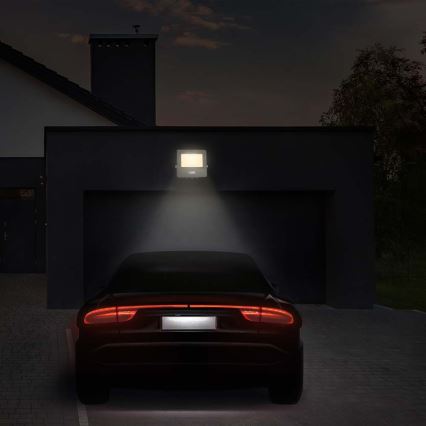 Світлодіодний прожектор з датчиком LED/50W/230V 4000K IP65 білий