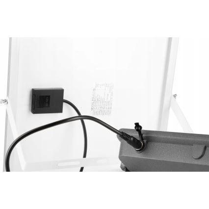 Сонячний LED-прожектор з регулюванням яскравості LED/100W/3,2V 5000K 10500 mAh IP65 чорний + пульт дистанційного керування