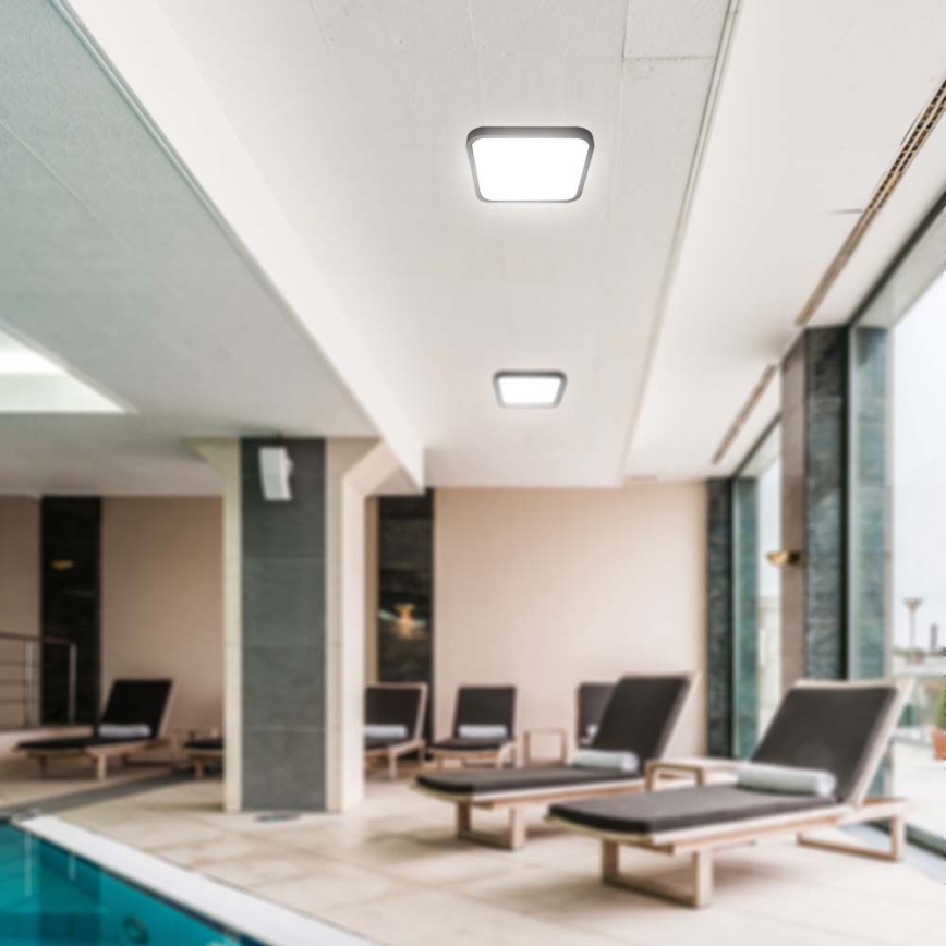Світлодіодний стельовий світильник для ванної кімнати LED/24W/230V 3000K IP44 29,5x29,5 см чорний