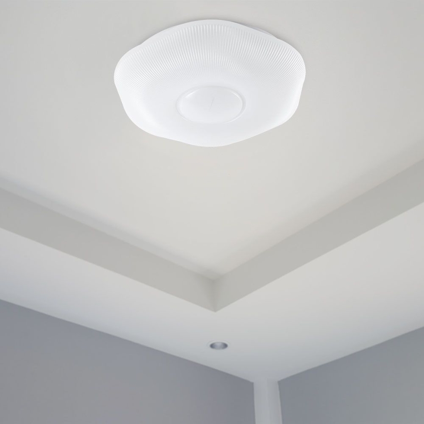 Світлодіодний стельовий світильник з регулюванням яскравості LED/40W/230V 3000-6500K 40 см білий + пульт дистанційного керування