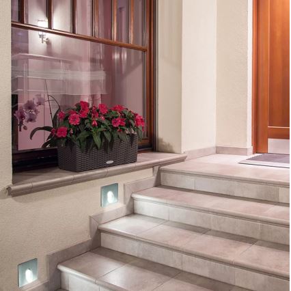 Світлодіодний зовнішній сходовий світильник ESPO LED/3W/230V матовий хром IP54