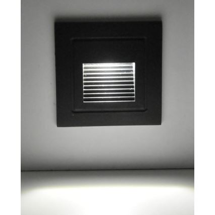 Світлодіодний зовнішній сходовий світильник Q6 LED/3W/230V IP44