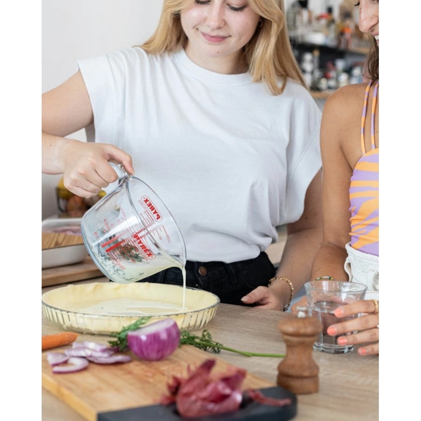 Скляна мірна склянка PYREX 0,5 л